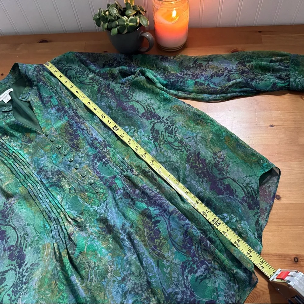 Coldwater Creek Green & Teal Floral Pintuck Button Blouse - Picture 6 of 8